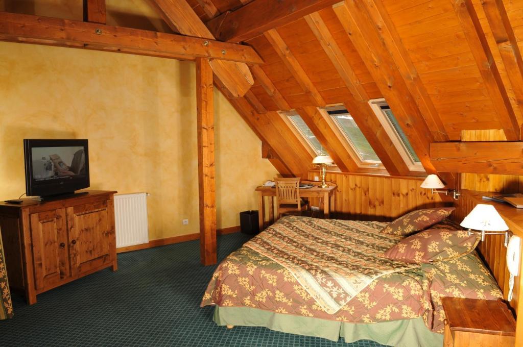 Lautaret Lodge&Spa Le Monêtier-les-Bains Zimmer foto